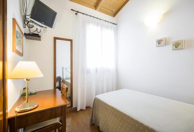 Номер Стандарт Индивидуальный, Agriturismo Gaggioli Borgo Delle Vigne