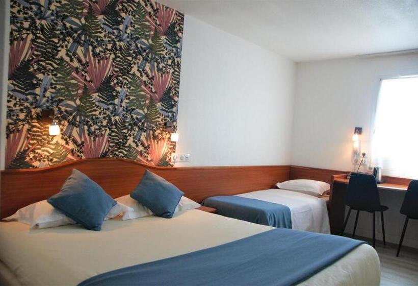 Номер Стандарт Трехместный, Deltour Hotel Le Puy En Velay