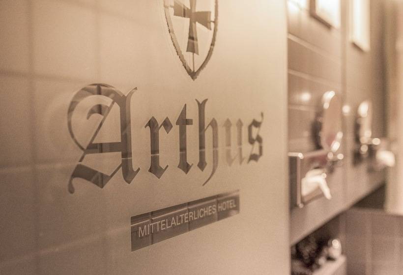 Четырехместный Номер Стандарт, Arthus