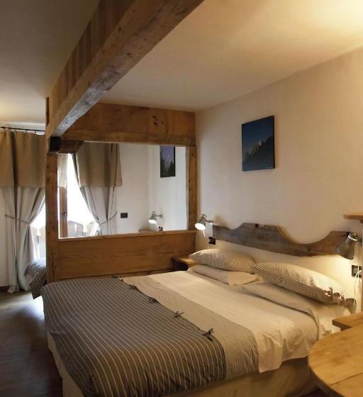 Номер Стандарт Трехместный, Chalet Hotel Svizzero