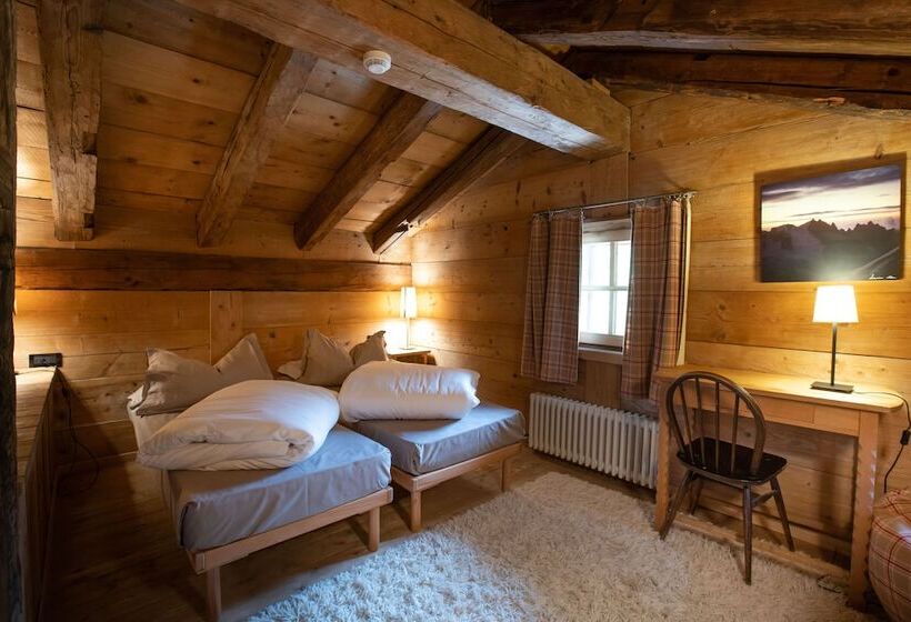Семейный Номер, Chalet Hotel Svizzero