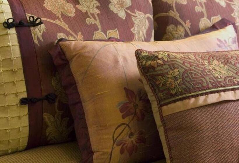 Номер Стандарт с Гидромассажем, Harvey House Bed & Breakfast