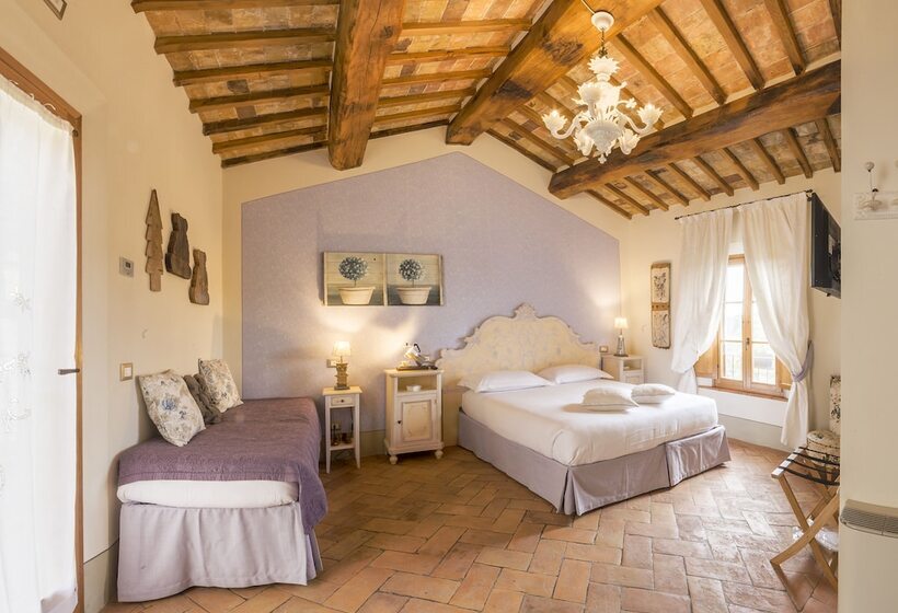 Quarto Triplo Standart, Agriturismo Il Segreto Di Pietrafitta