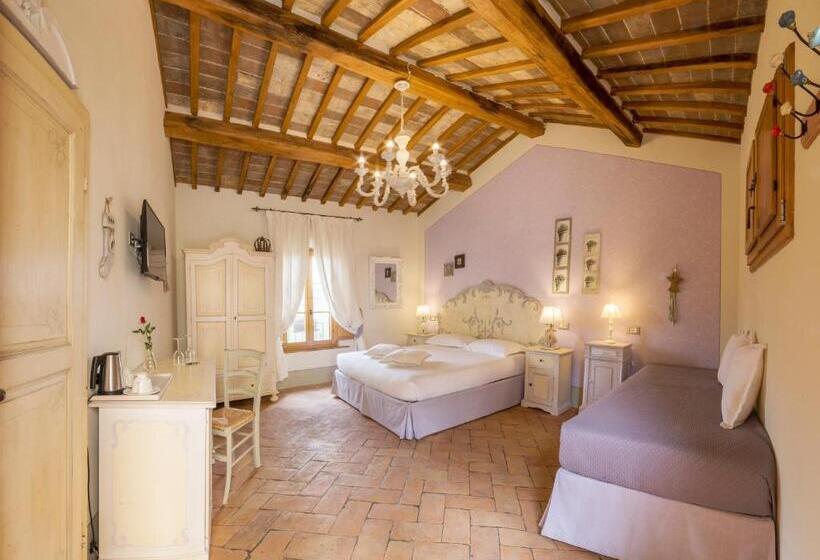 Quarto Triplo Standart, Agriturismo Il Segreto Di Pietrafitta