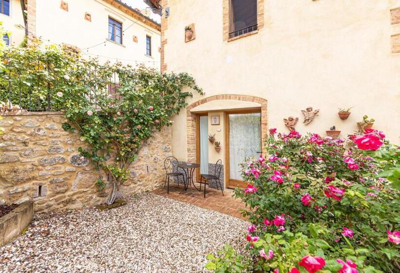 Quarto standart com varanda, Agriturismo Il Segreto Di Pietrafitta