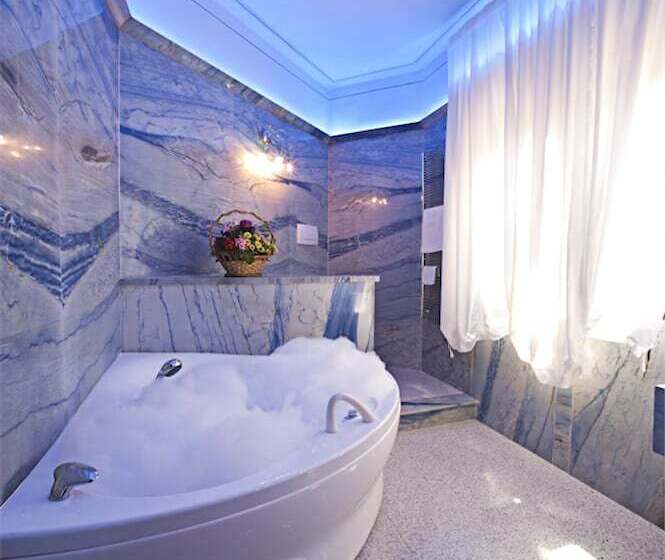 Люкс, Albergo La Lanterna