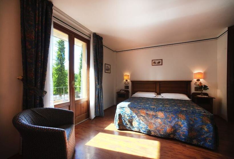Номер Стандарт Трехместный, Albergo La Lanterna