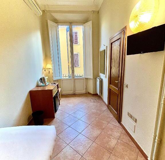اتاق استاندارد یک نفره, Duca D Aosta