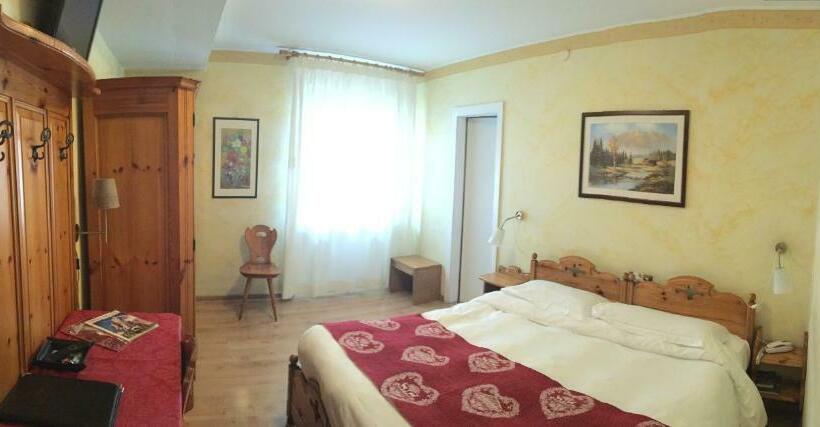 Номер Стандарт, Meuble Villa Neve