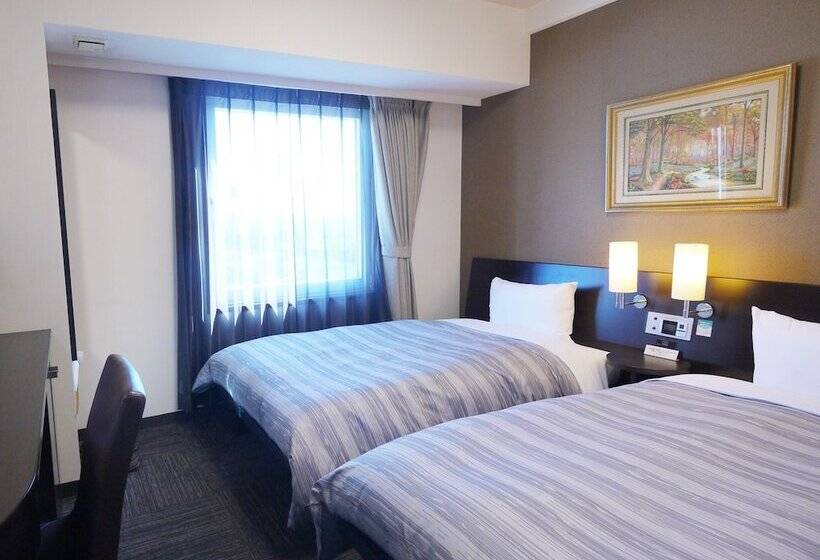 Номер Стандарт, Route Inn Nagahama Inter