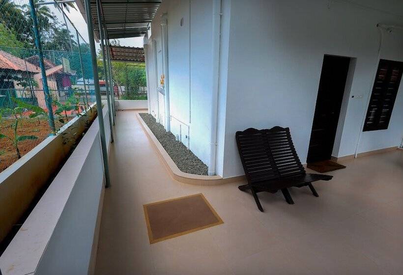 اتاق استاندارد, Illikkalam Lakeside Cottages