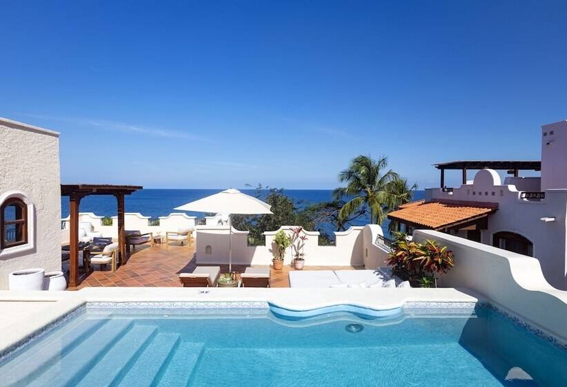 سوییت با چشم‌انداز دریا, Cap Maison Resort & Spa