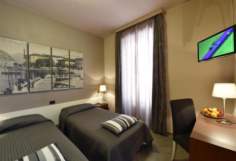 Номер Стандарт, Ambra Hotel   The Only Central Lakeside Hotel In Iseo