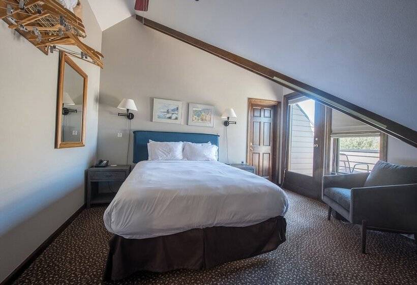 Номер Стандарт Двуспальная Кровать, Elk Mountain Lodge