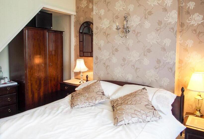 Номер Стандарт, Leaded Light Guest House