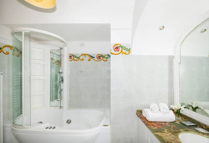 Люкс Вид на Море, Villa Yiara