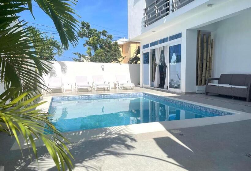 Четырехместный Номер Deluxe, Gaia Residence Deluxe