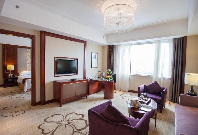 Апартаменты Deluxe 1 Спальня, Ramada Plaza Shaoguan City Centre