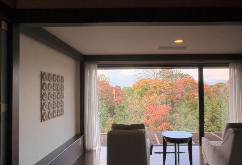 Президентский Люкс, Lake Shikotsu Tsuruga Resort Spa Mizu No Uta
