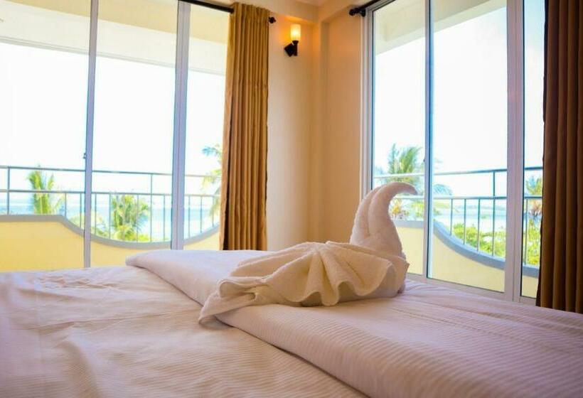 اتاق خانوادگی با چشم‌انداز دریا, Noah Private Beach House
