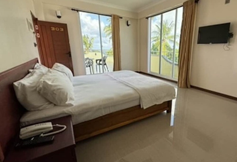 اتاق لوکس, Noah Private Beach House