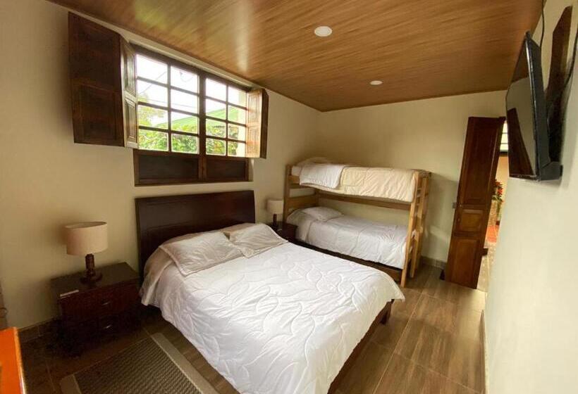 Семейный Номер, Villa Mercedes Colonial