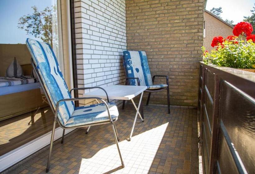 Номер Стандарт с Балконом, Pension Am Hardausee