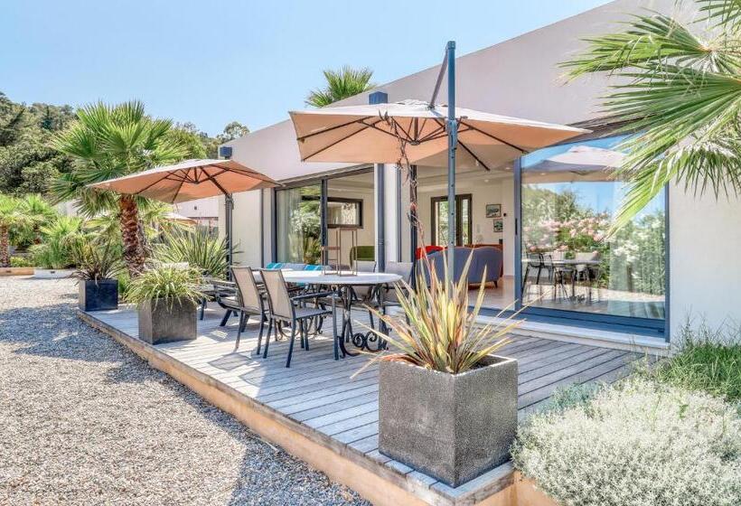 Люкс с Террасой, Akwabay   Les Villas Du Cap