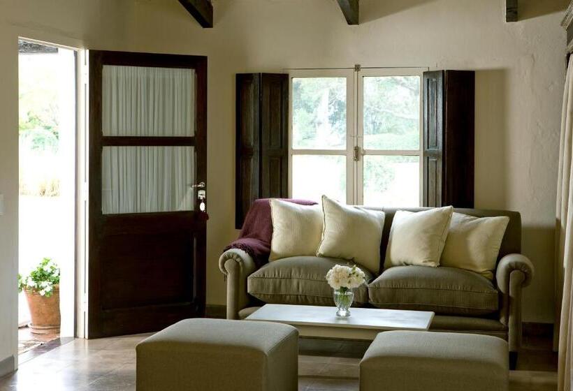 小型套房, House Of Jasmines Relais & Châteaux