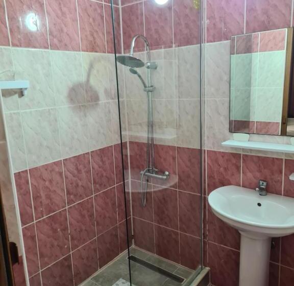 اتاق لوکس سه تخته, Camere De închiriat Duly Costinești