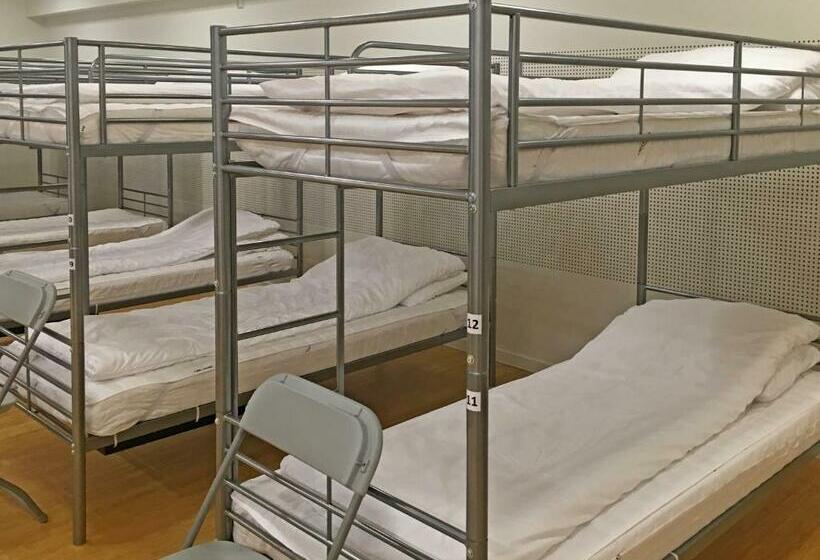 Кровать в Общей Комнате, Blue House Dormitory