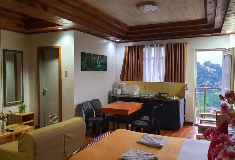 발코니가 있는 스위트, Bag C Vacation House Bed And Breakfast