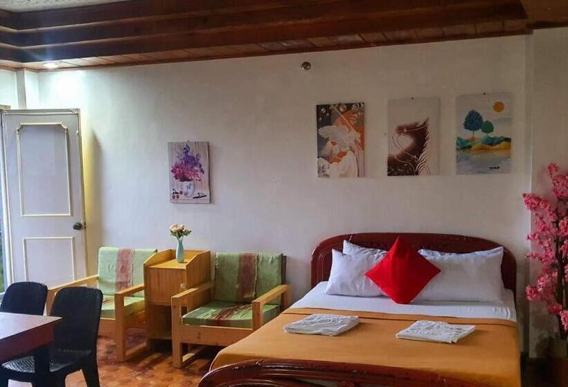 발코니가 있는 스위트, Bag C Vacation House Bed And Breakfast