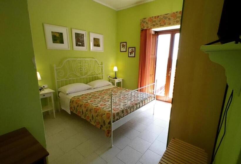 Номер Стандарт, Afra Bed & Breakfast