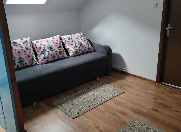 آپارتمان 1 خوابه, Casa Uila