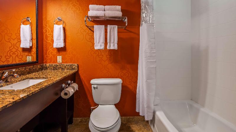 Люкс Кровать Кинг, Best Western Plus Tupelo Inn & Suites