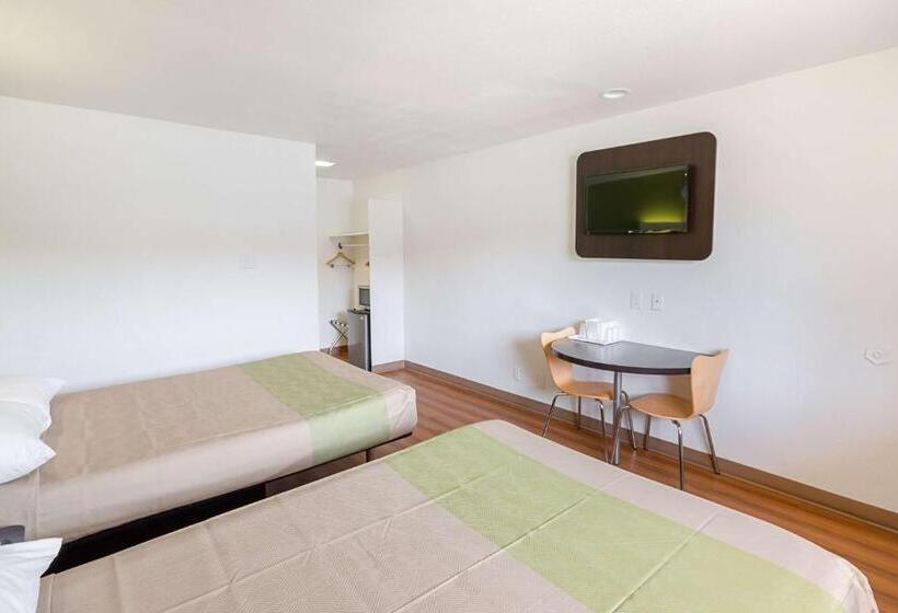スタンダード4人部屋, Motel 6el Paso, Tx  Airport  Fort Bliss