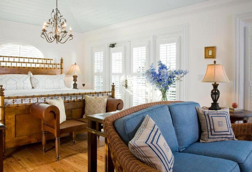 스위트 킹사이즈 침대, Port D'hiver Bed And Breakfast