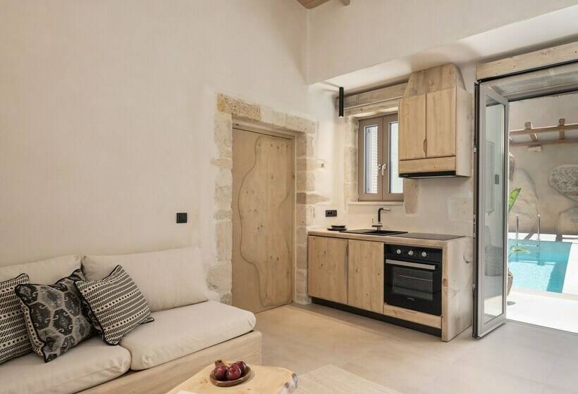 Президентский Люкс, Manili Boutique Suites & Villas