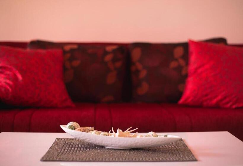 스위트, Guesthouse Mimbelli
