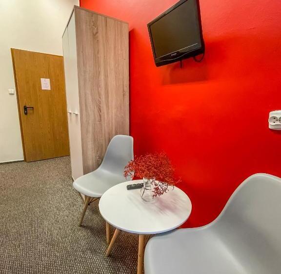 Номер Стандарт Индивидуальный, Moon Hostel Warszawa