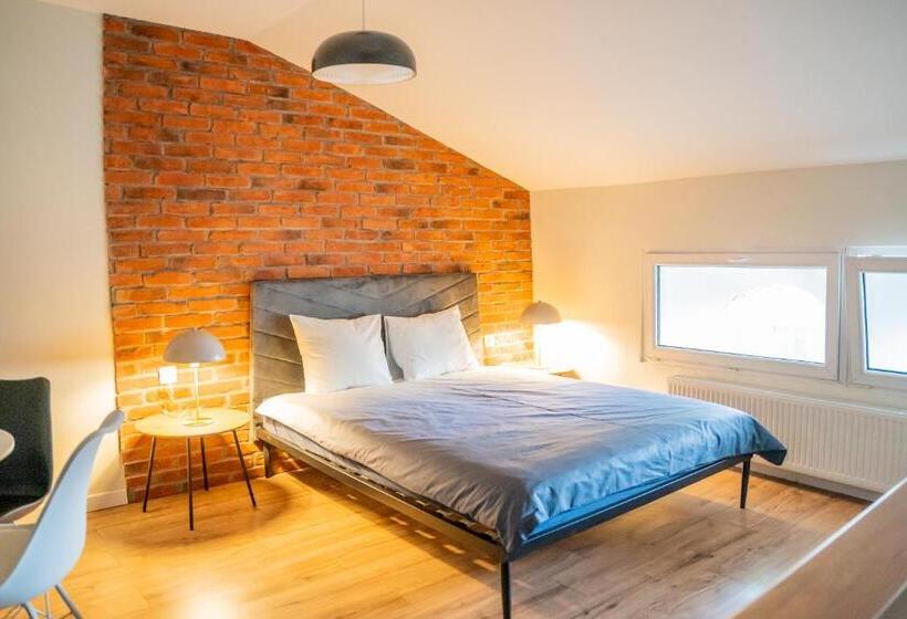 Люкс, Moon Hostel Warszawa
