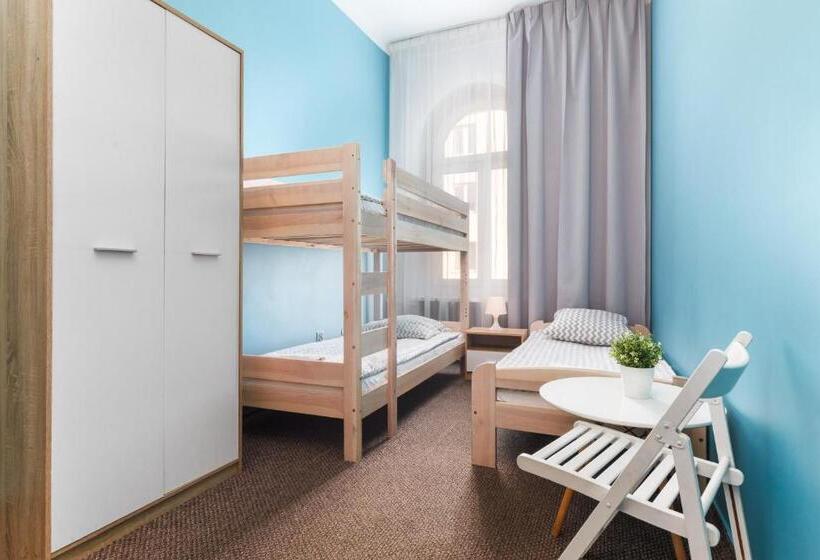 Номер Стандарт Трехместный, Moon Hostel Warszawa