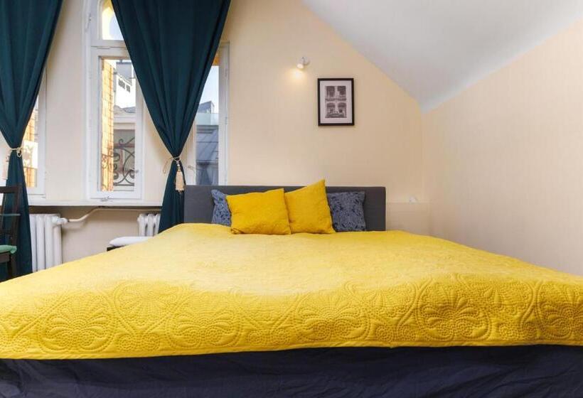 Четырехместный Номер Deluxe, Moon Hostel Warszawa