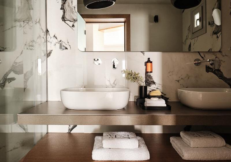 Suite Supérieure Vue Mer, Hom Santorini