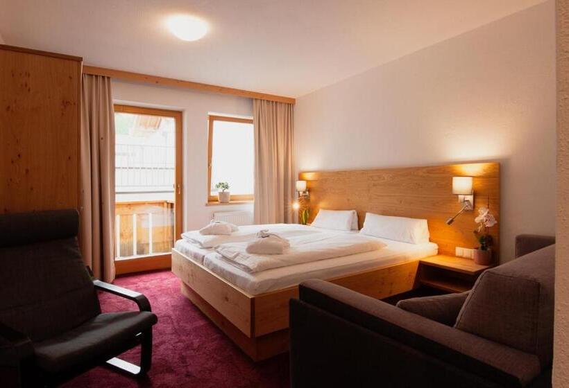 Семейный Номер, Erlebnishotel Fendels