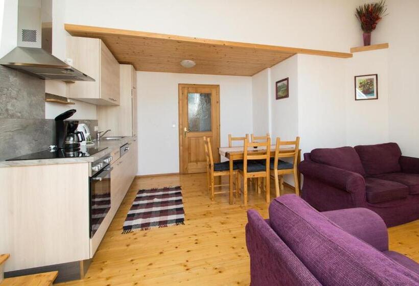 Апартаменты 2 Спальни с Террасой, Familienferienhof Stabauer