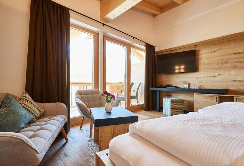 バルコニー付スイート, Ferienhotel Jörglerhof