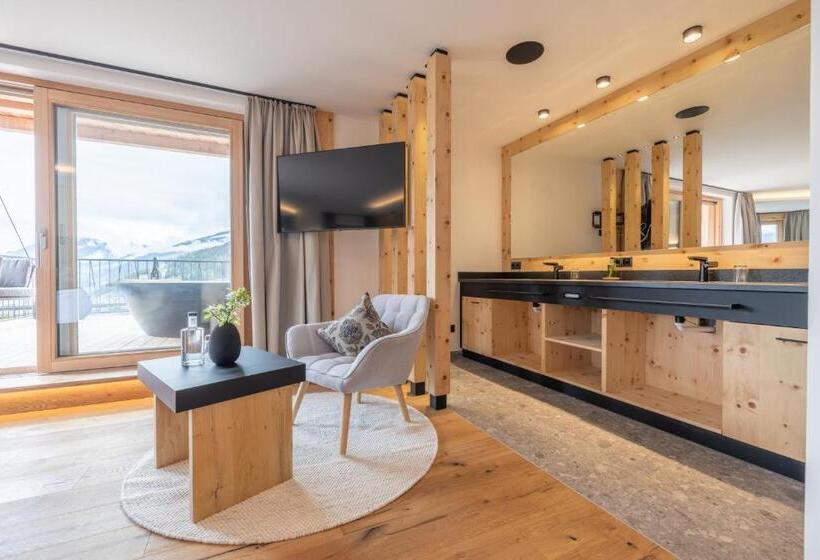 スイート, Ferienhotel Jörglerhof