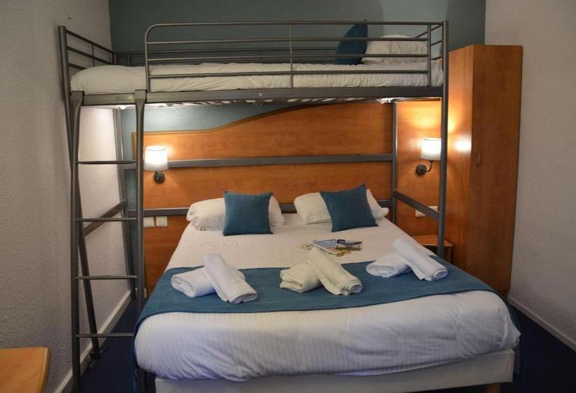 Трехместный Номер Комфорт, Brit Hotel Caen Hérouville